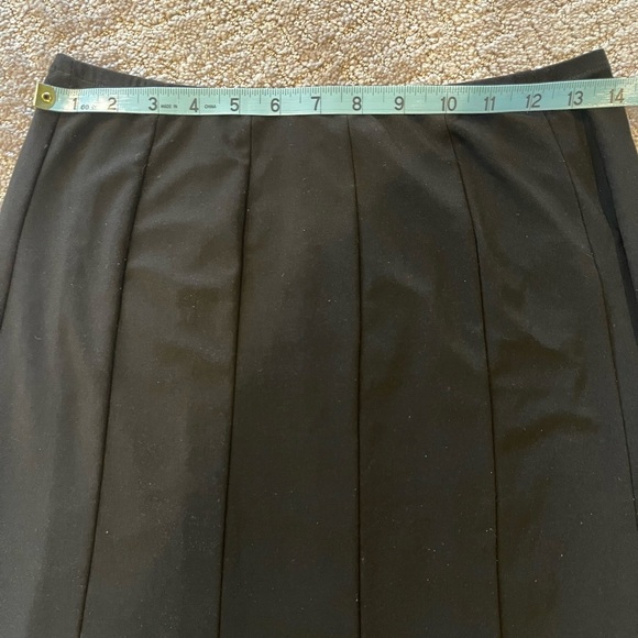 Joseph Ribkoff Black A Line Midi Skirt, Fitted Waist With Elegant Pleats, US 8 - Picture 8 of 13